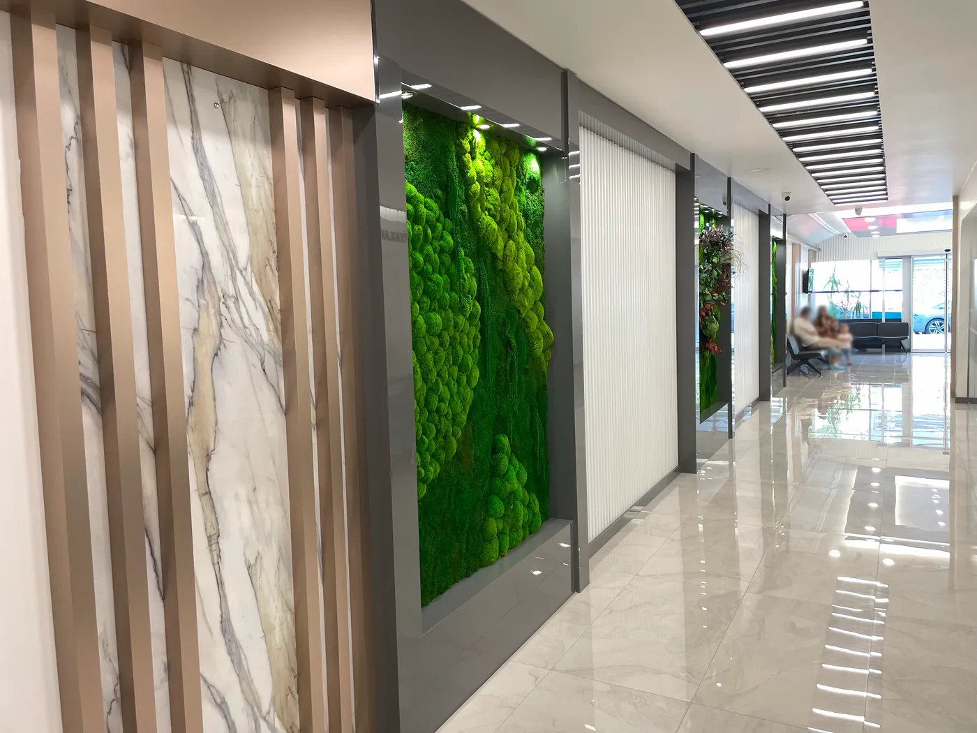 Green-wall corridor at Dent Gebze