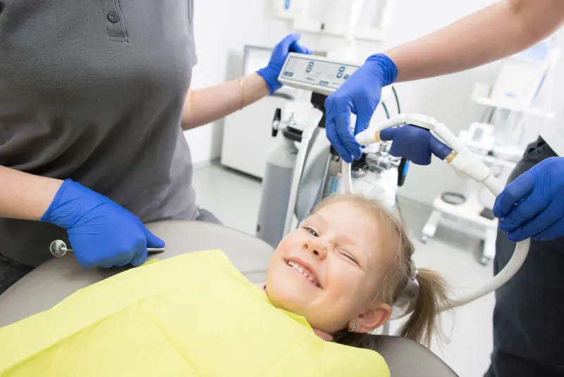 Çocuk diş muayenesinde kullanılan klinik ortam
